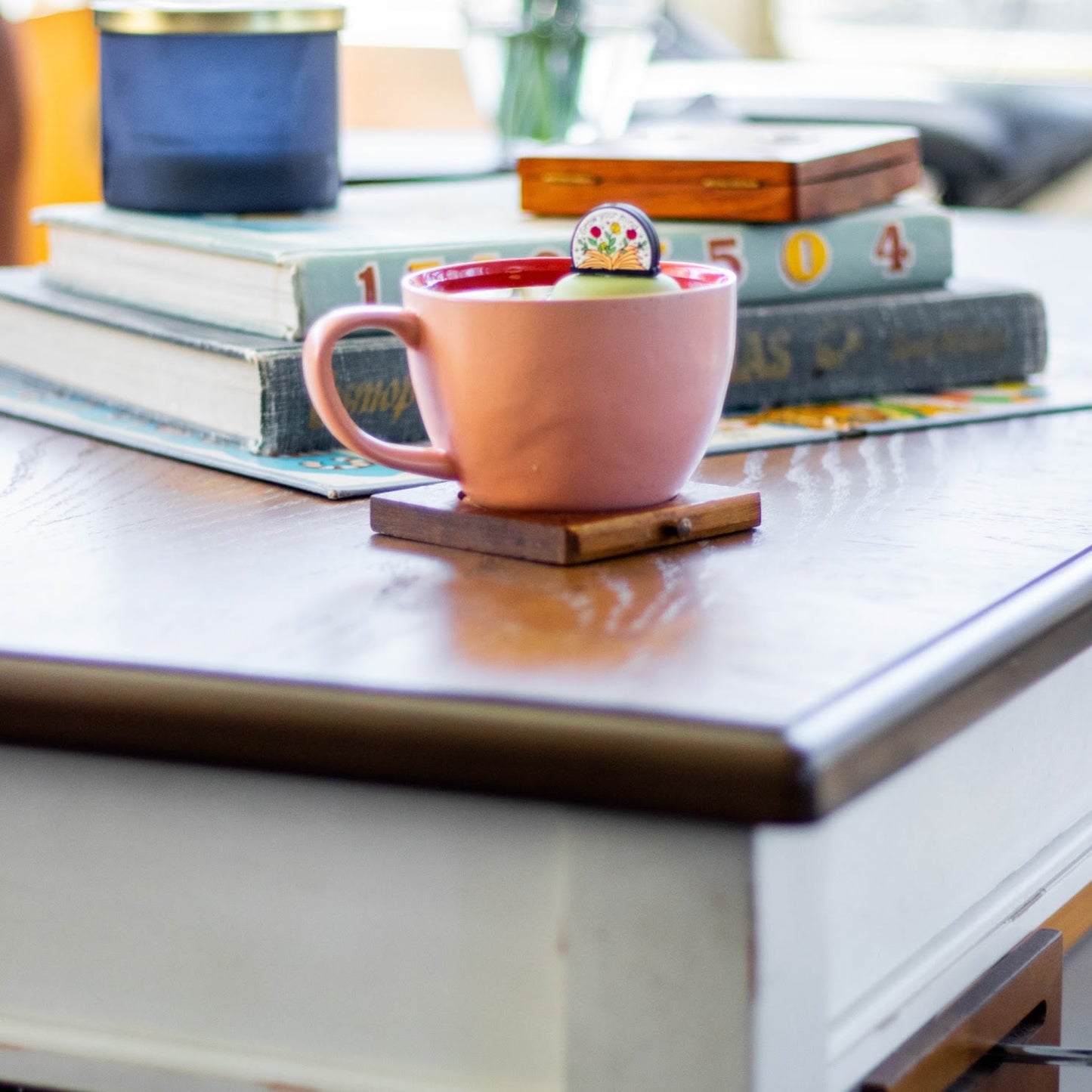 Floating Books Open Your Tea Infuser