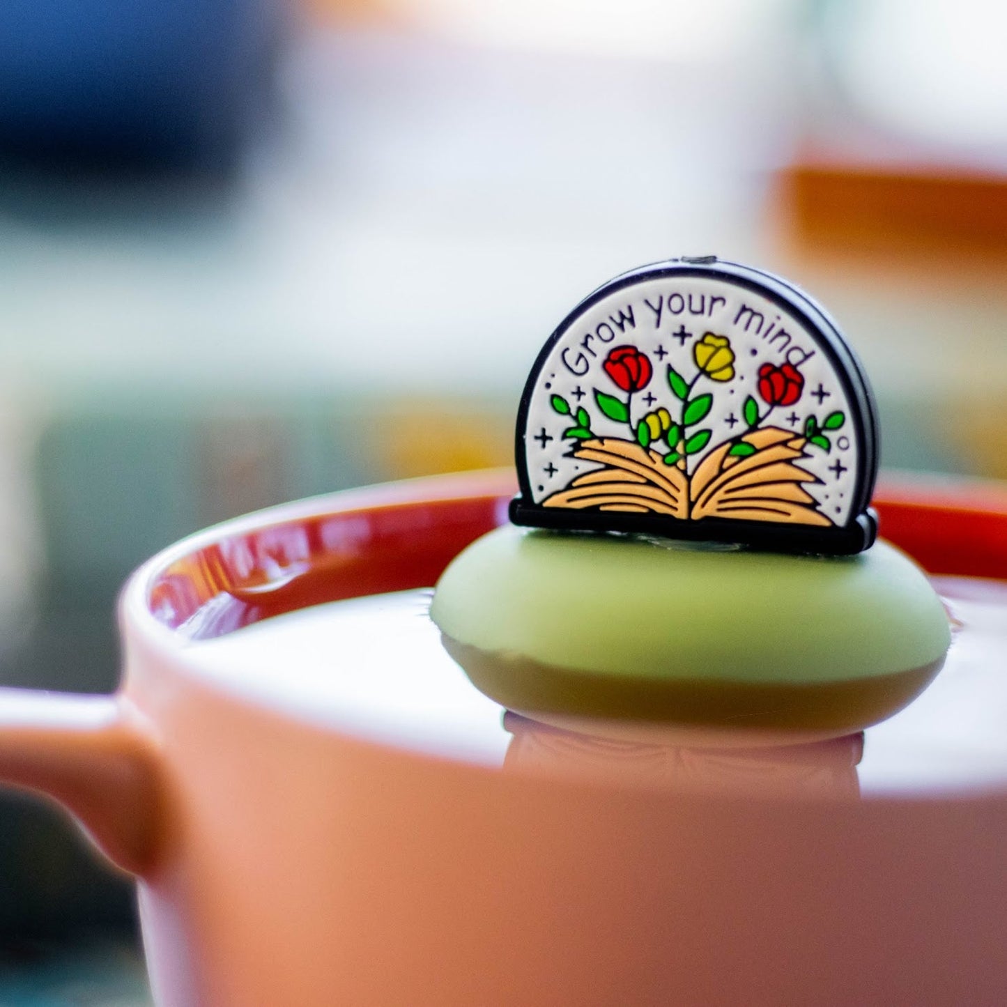 Floating Books Open Your Tea Infuser